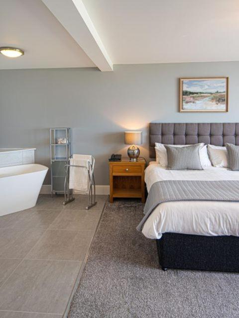 Gwbert Hotel Cardigan Dış mekan fotoğraf